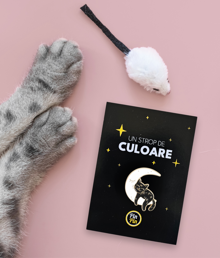 Pin Metalic Sleepy Cat