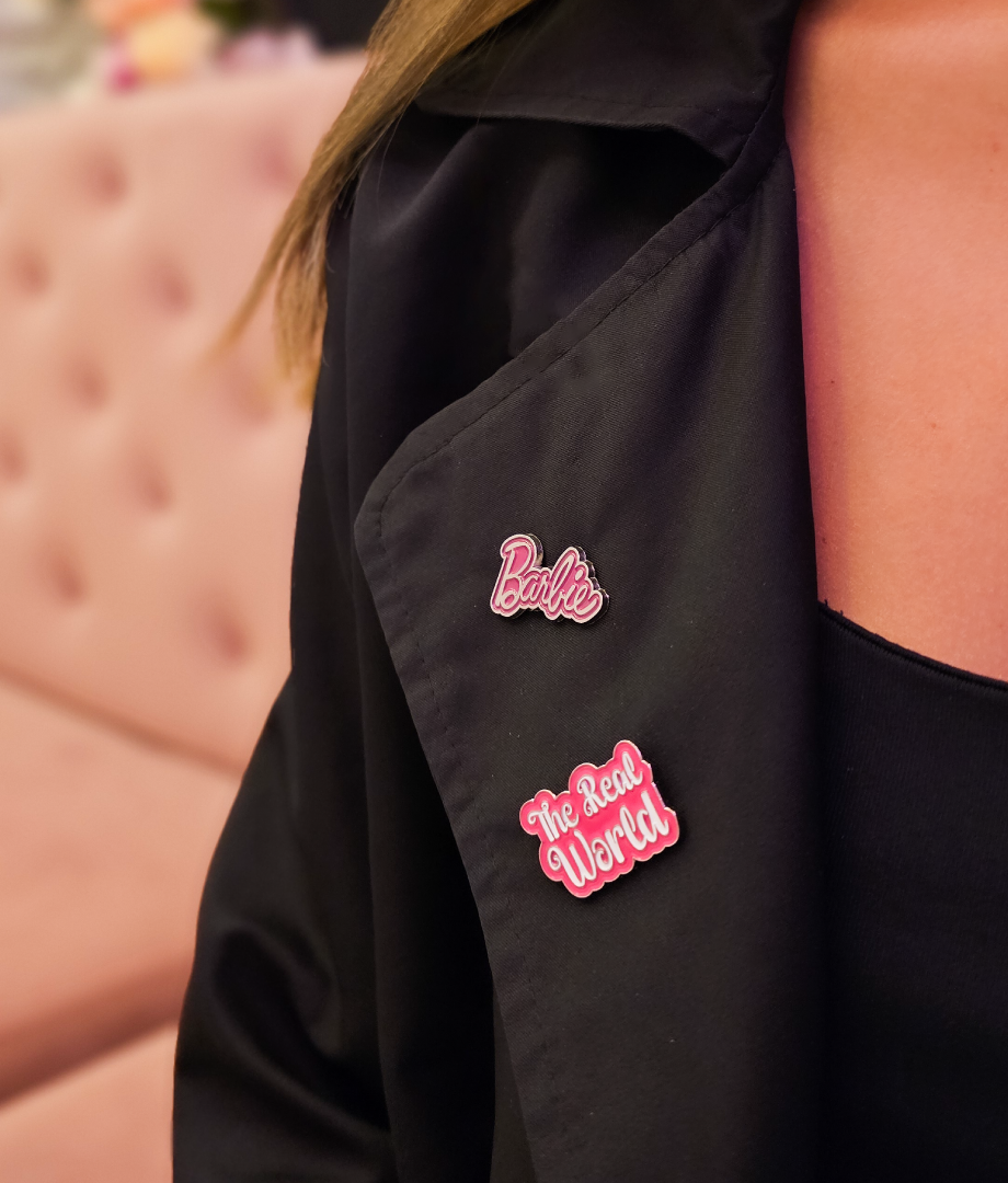 Pin Metalic Barbie