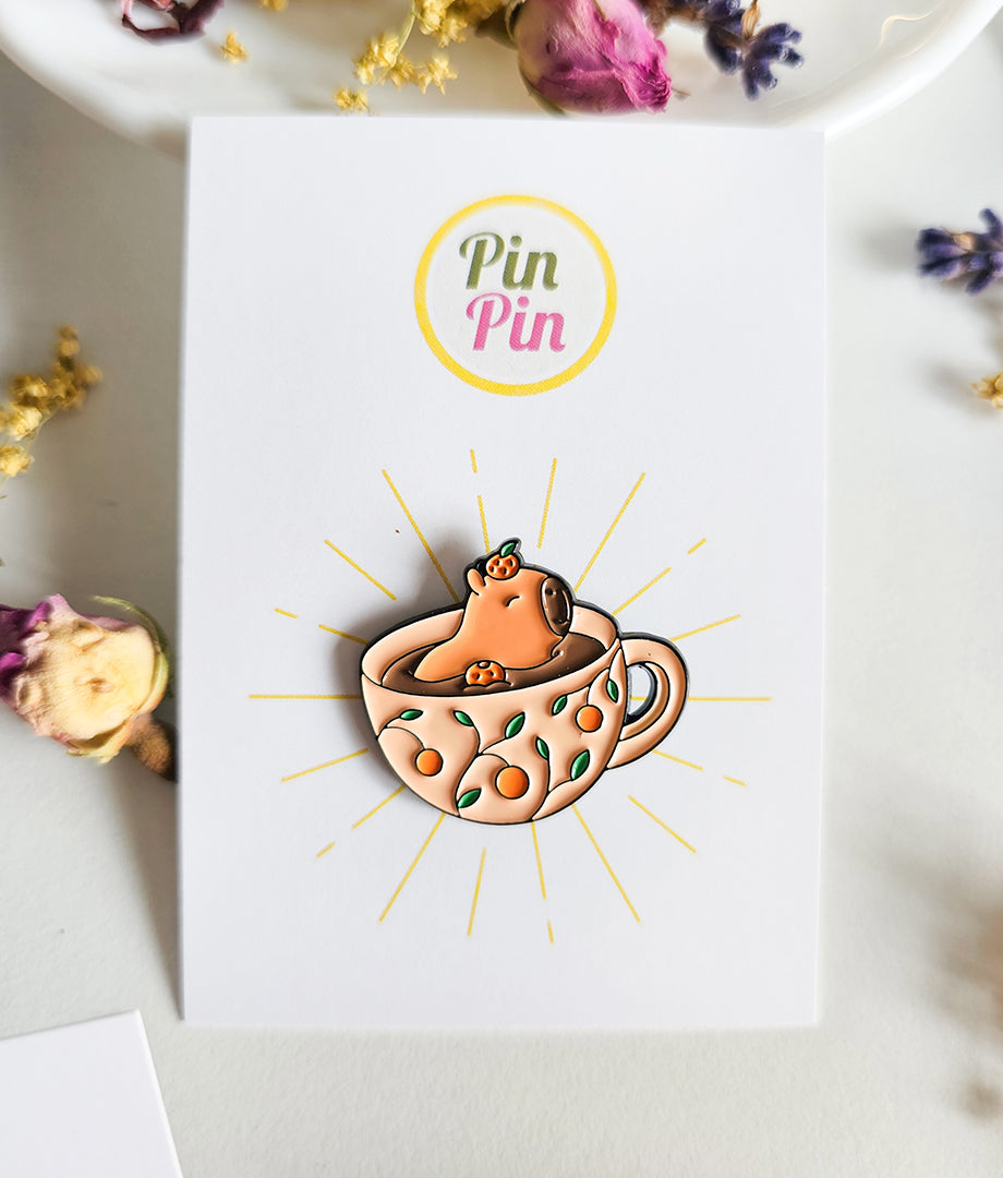 Pin Metalic Tea Capy