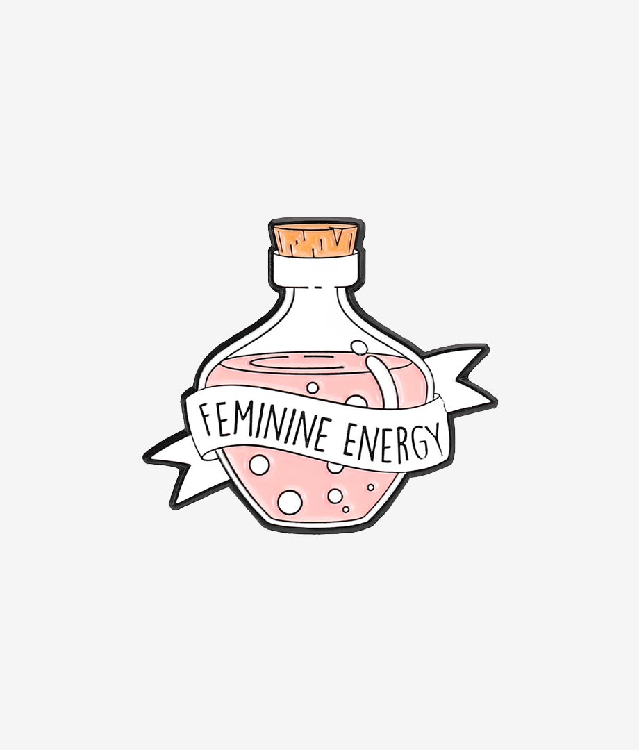 Pin Metalic Girl energy