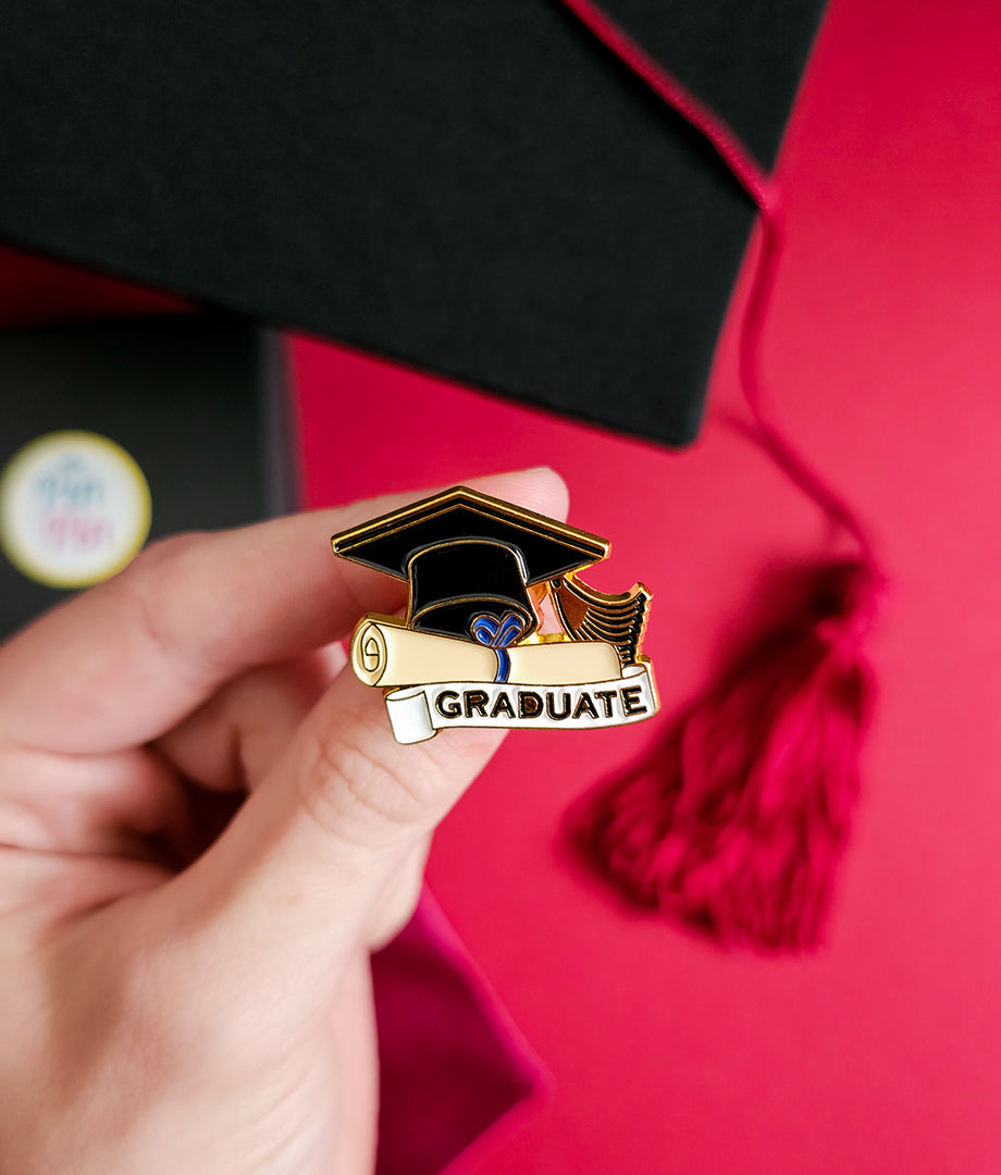 Pin Metalic Graduate