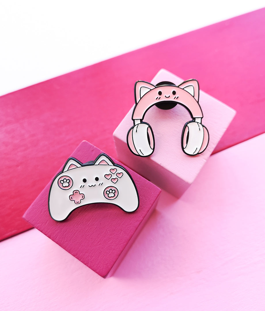 Pin Metalic Cat Console