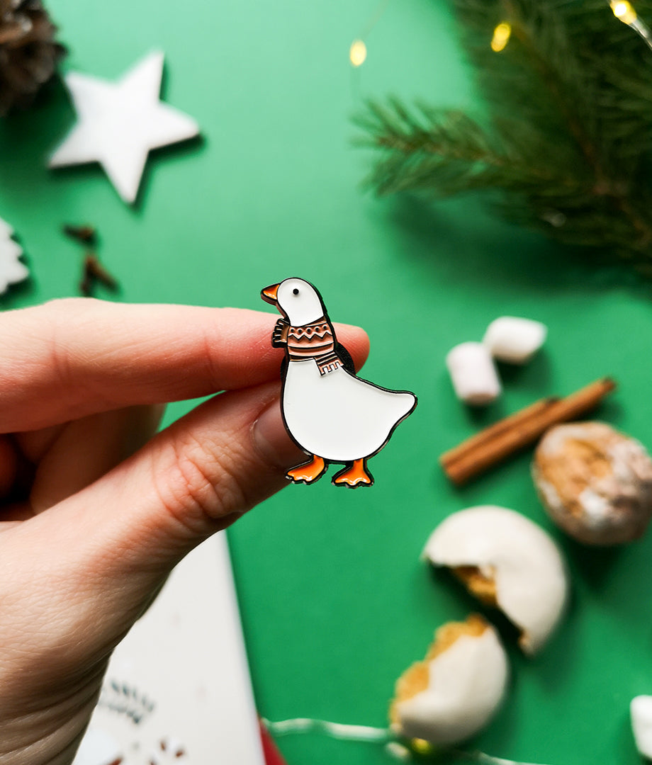 Pin Metalic Winter Goose