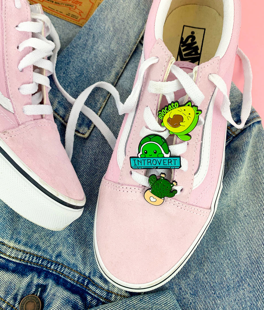 Pin Metalic Introvert Turtle