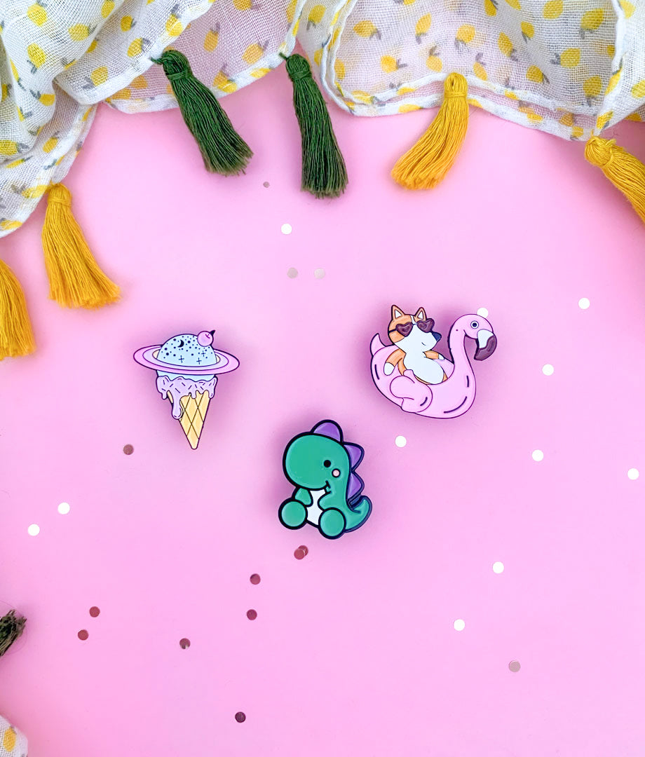 Pin Metalic Space Cream