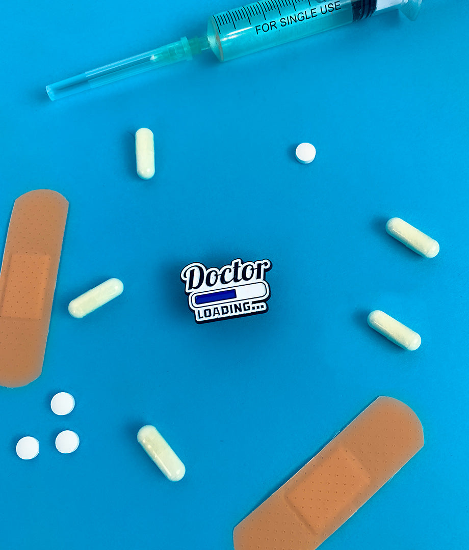 Pin Metalic Doctor Loading...