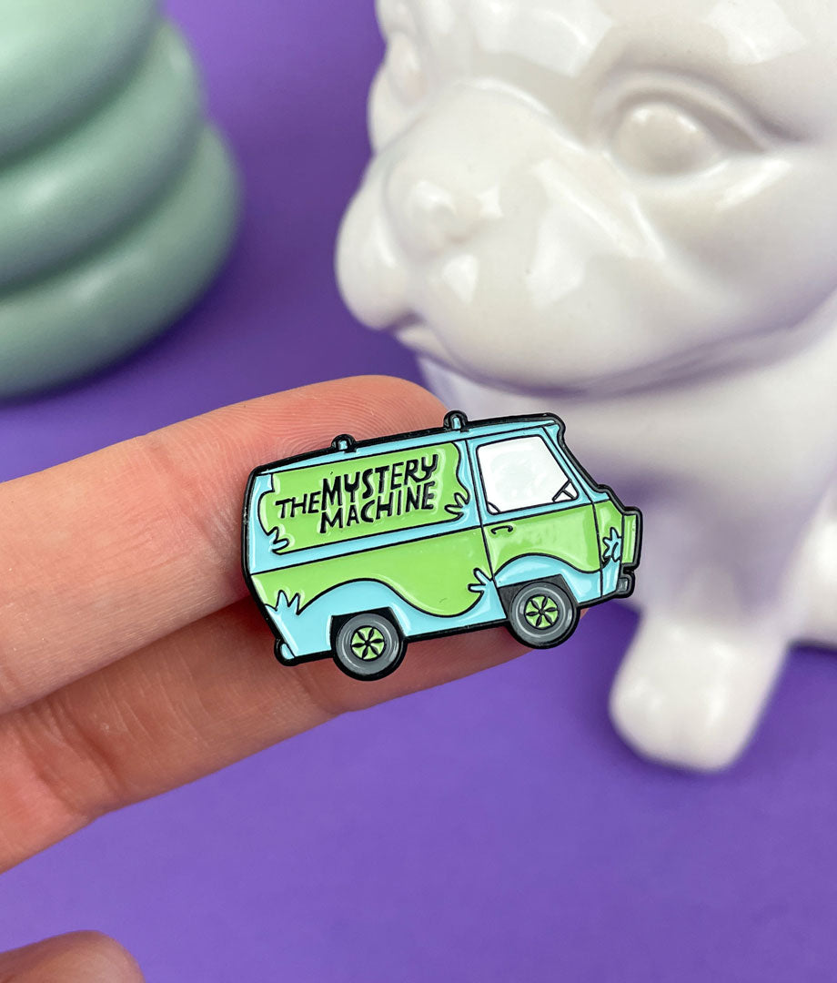 Pin Metalic Mystery Van