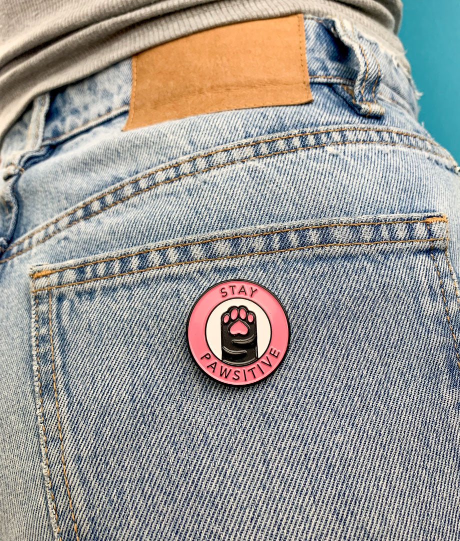 Pin Metalic Stay Pawsitive