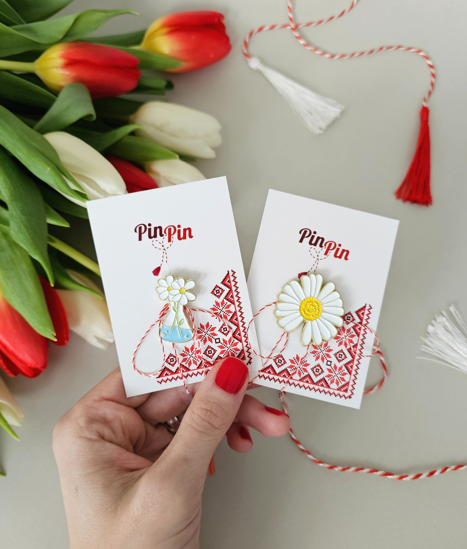 Pin Metalic Pure &amp; Simple