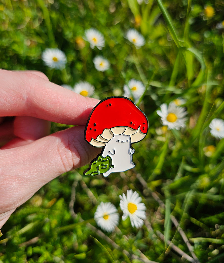 Pin Metalic Forest Friends
