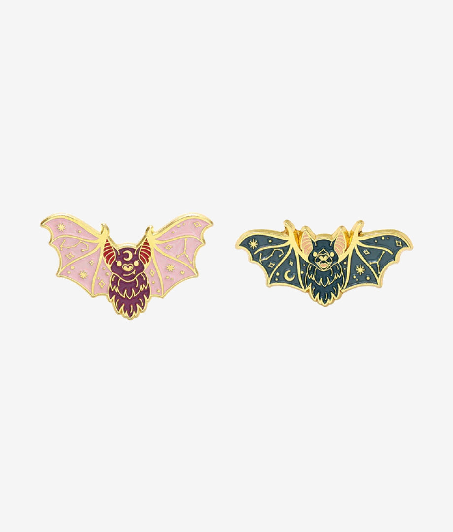 Pin Metalic Starry Pink Bat